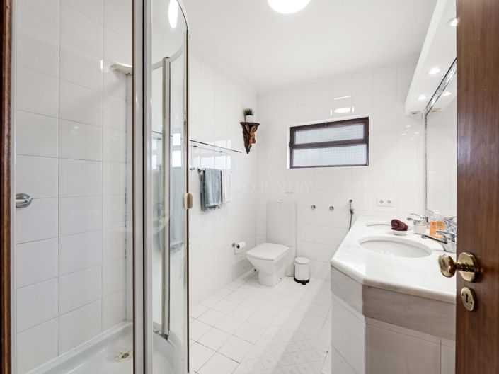 Image No.8-3 Bed Villa for sale