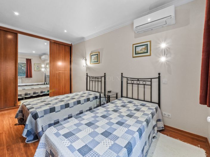 Image No.26-4 Bed Villa for sale