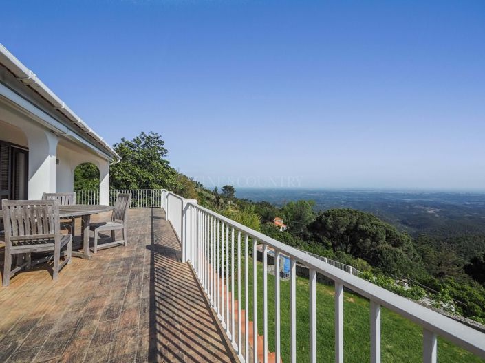 Image No.31-4 Bed Property for sale