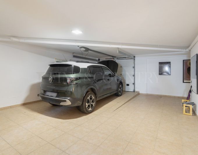Image No.36-3 Bed Townhouse for sale