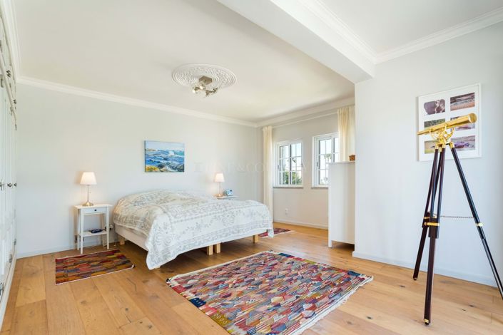 Image No.15-4 Bed Villa for sale