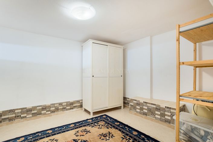 Image No.25-4 Bed Villa for sale