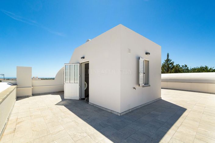 Image No.28-4 Bed Villa for sale