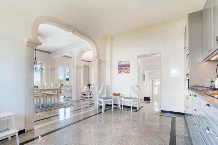 Image No.7-4 Bed Villa for sale