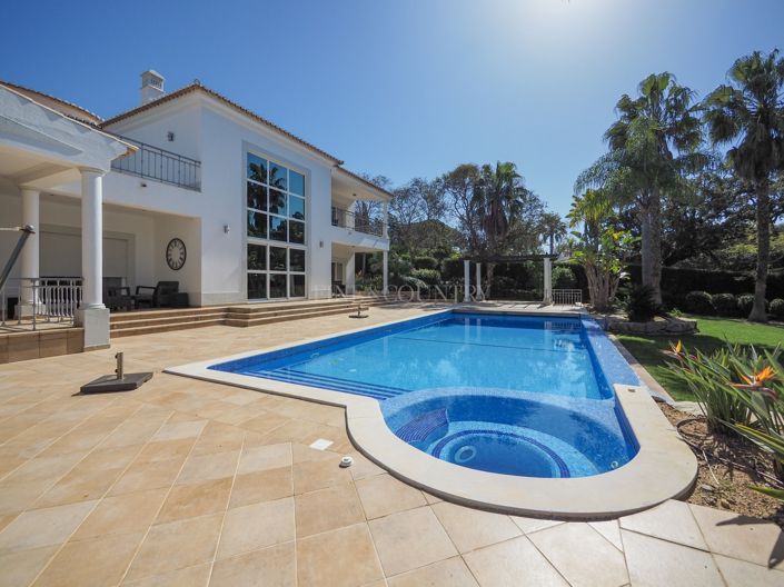 Image No.47-4 Bed Property for sale
