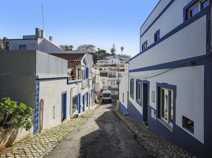 Image No.31-3 Bed Townhouse for sale