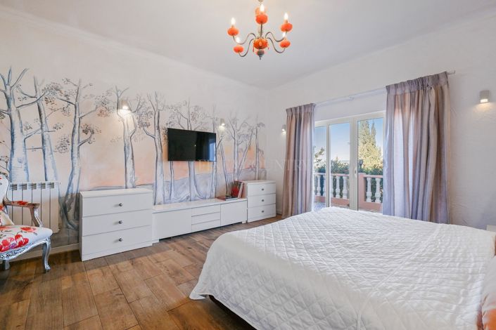 Image No.29-4 Bed Villa for sale