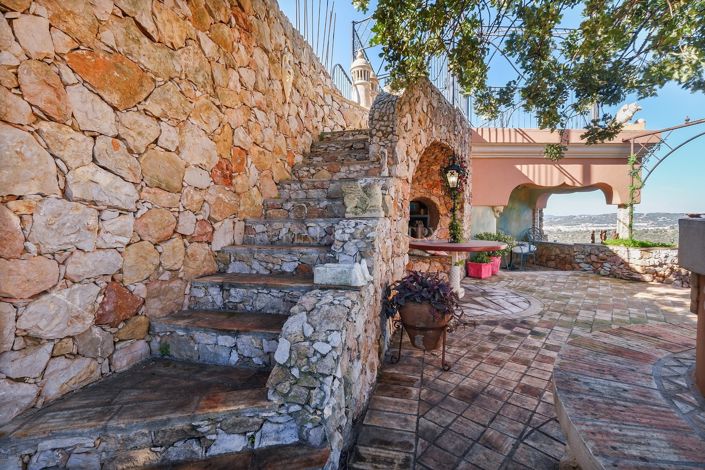 Image No.33-4 Bed Villa for sale