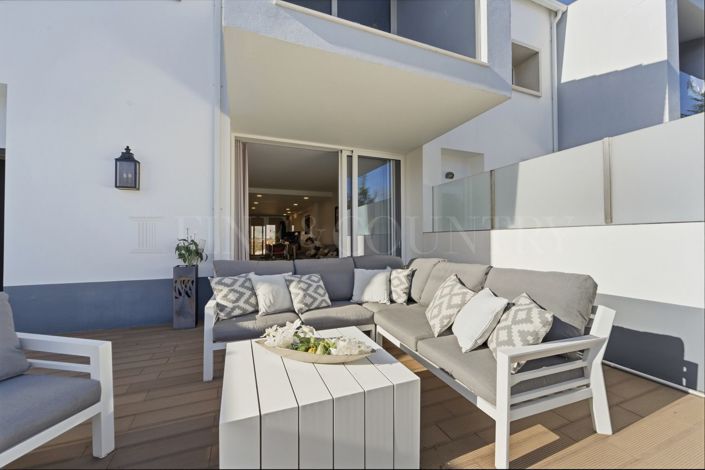 Image No.46-4 Bed Townhouse for sale