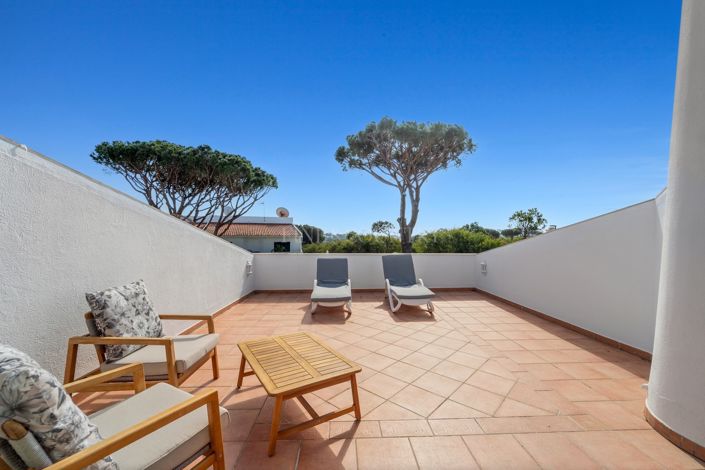 Image No.24-3 Bed Villa for sale