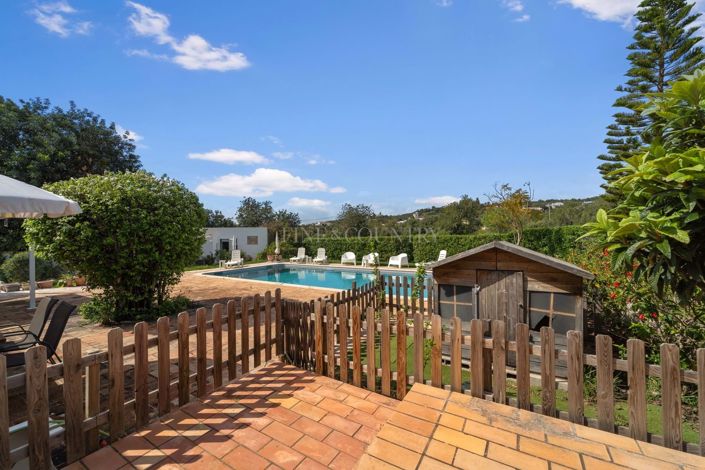 Image No.20-6 Bed Country House for sale