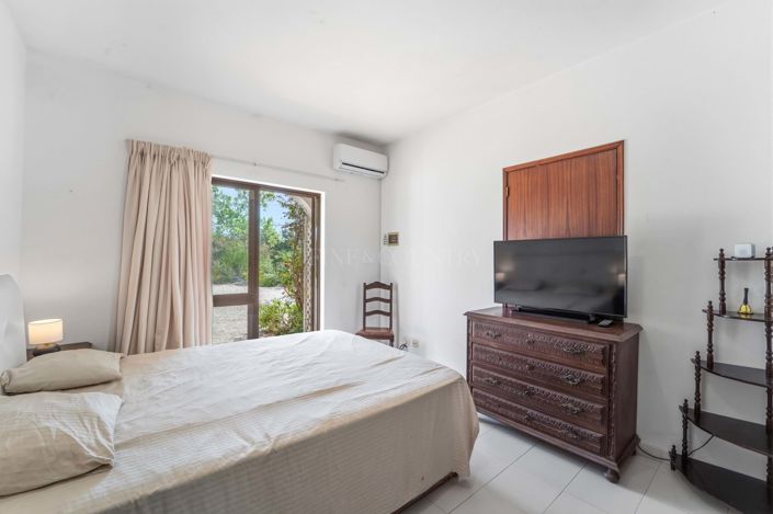 Image No.33-6 Bed Country House for sale