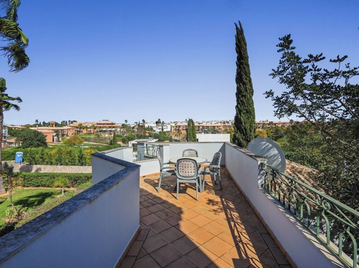 Image No.35-3 Bed Property for sale