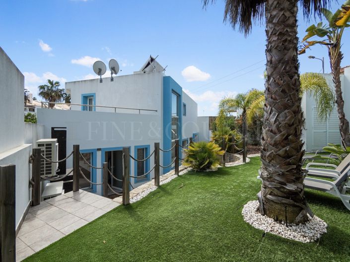Image No.30-4 Bed Villa for sale