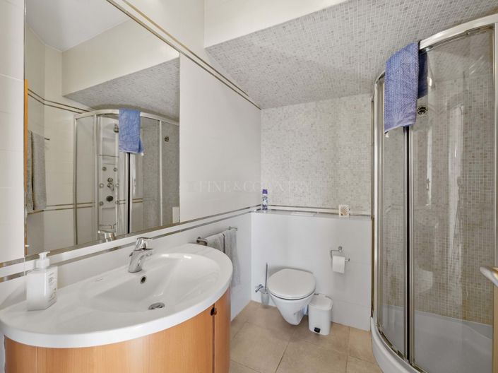 Image No.17-3 Bed Townhouse for sale