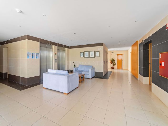 Image No.18-2 Bed Apartment for sale