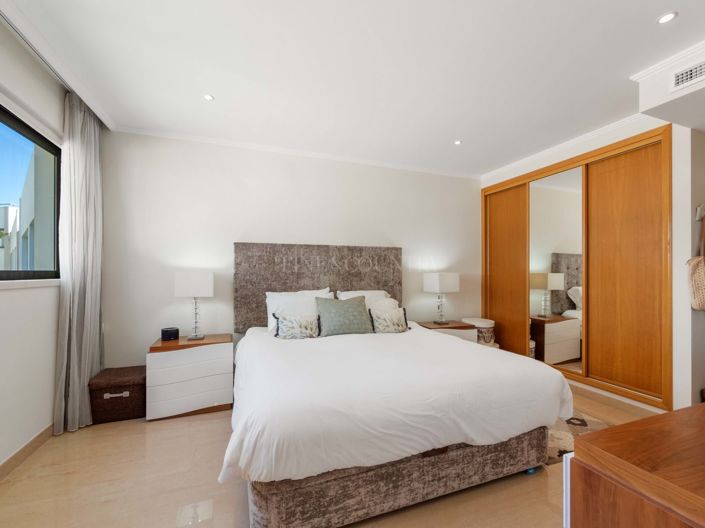 Image No.15-2 Bed Apartment for sale