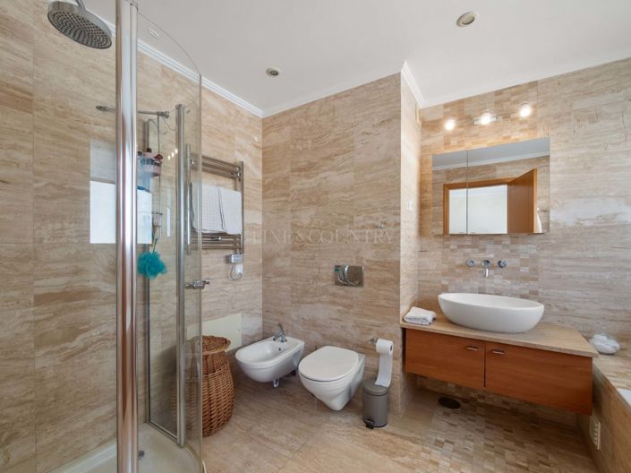 Image No.16-2 Bed Apartment for sale