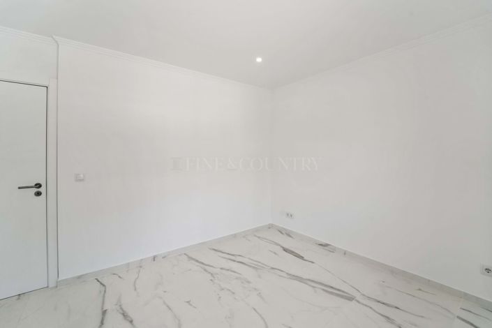 Image No.14-3 Bed Apartment for sale