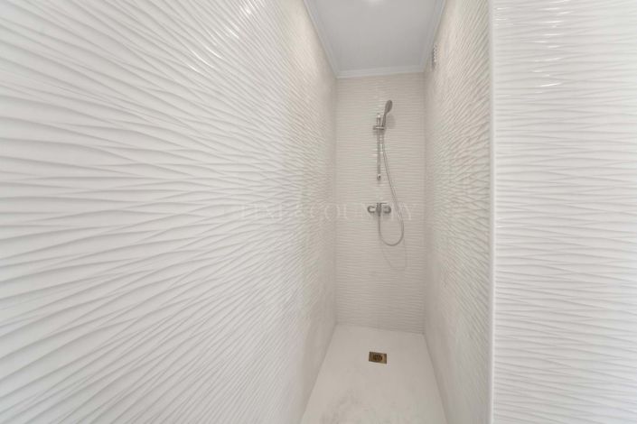 Image No.17-3 Bed Apartment for sale