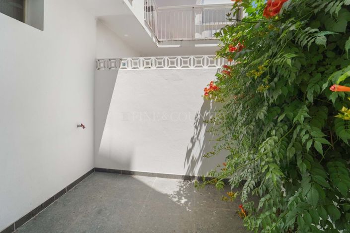 Image No.21-3 Bed Apartment for sale