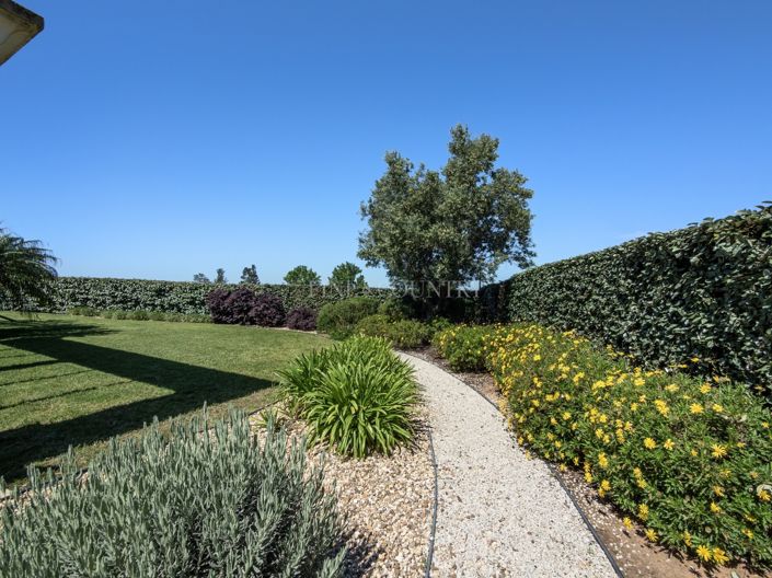 Image No.35-5 Bed Property for sale