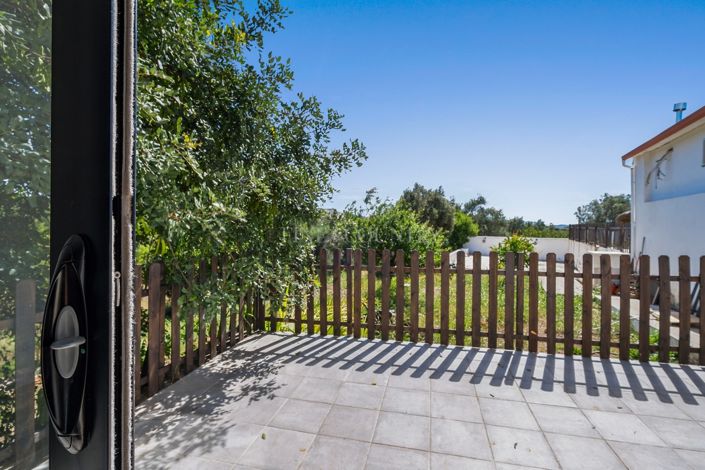 Image No.46-3 Bed Property for sale
