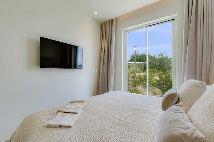 Image No.11-3 Bed Villa for sale