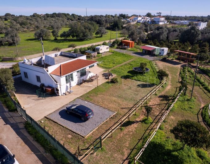 Image No.20-2 Bed Farmhouse for sale