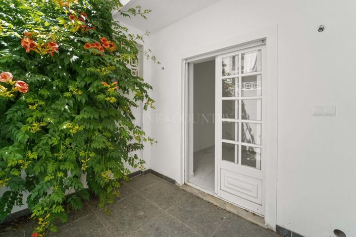 Image No.23-3 Bed Apartment for sale