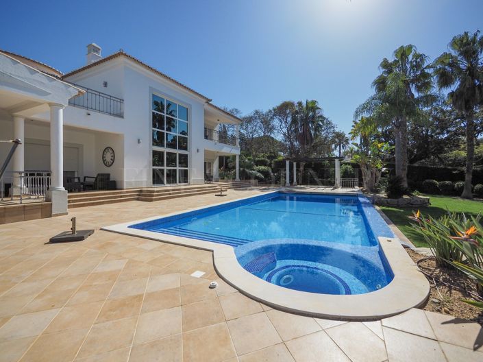 Image No.48-4 Bed Property for sale