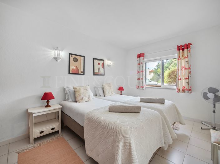 Image No.10-2 Bed Apartment for sale