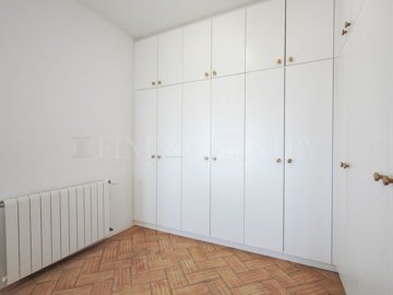 2104-373995-53692adbb4d7b8272cdc4cb7055921f49