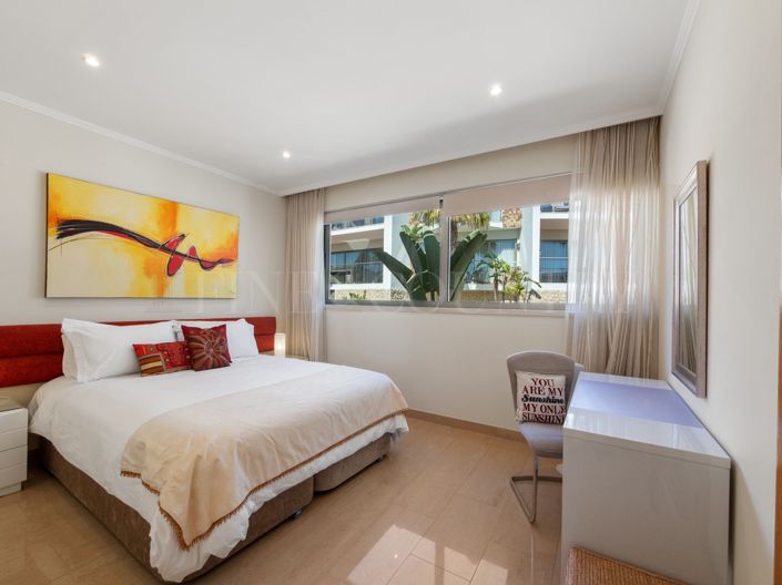 Image No.13-2 Bed Apartment for sale