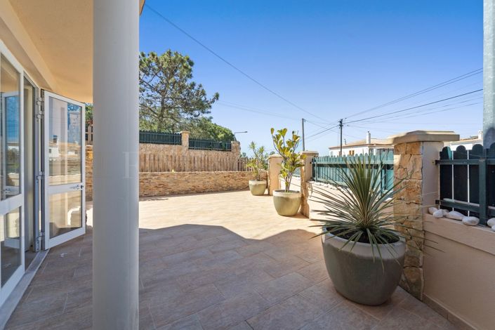 Image No.18-3 Bed Villa for sale