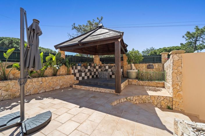 Image No.2-3 Bed Villa for sale