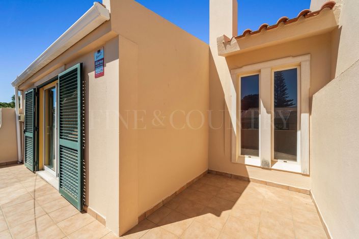 Image No.20-3 Bed Villa for sale