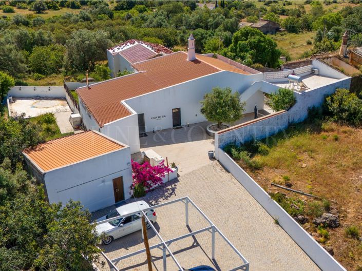 Image No.48-3 Bed Property for sale