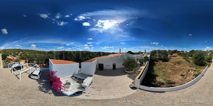 Image No.51-3 Bed Property for sale