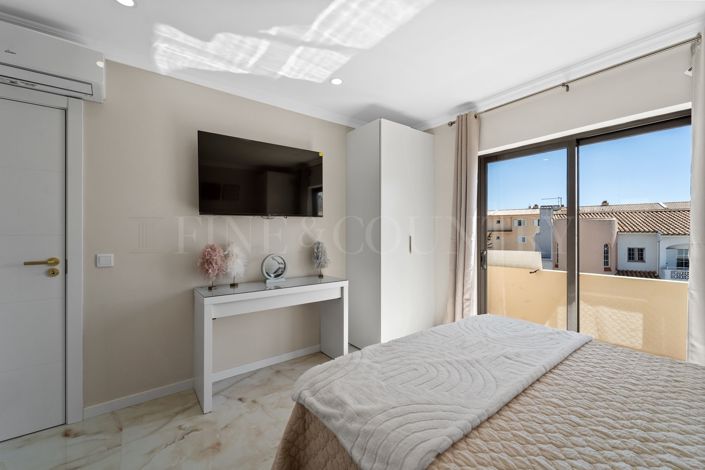 Image No.11-2 Bed Apartment for sale