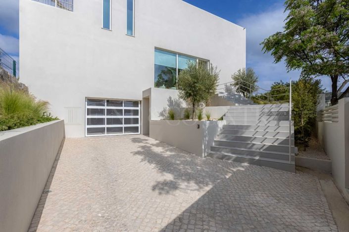 Image No.2-3 Bed Villa for sale