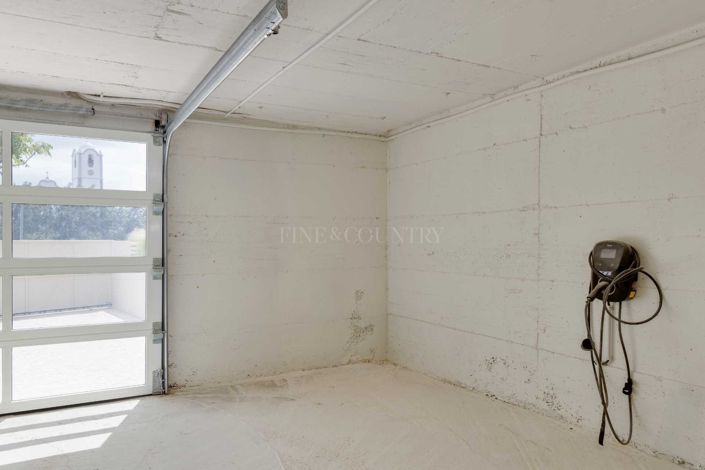 Image No.41-3 Bed Villa for sale