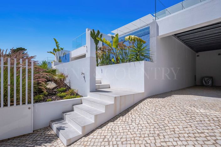 Image No.35-3 Bed Townhouse for sale
