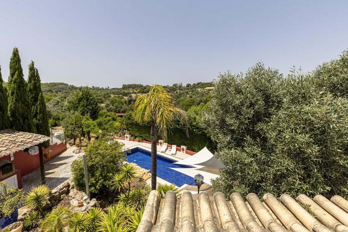 Image No.14-3 Bed Property for sale