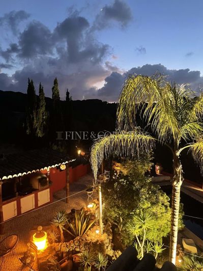 Image No.16-3 Bed Property for sale