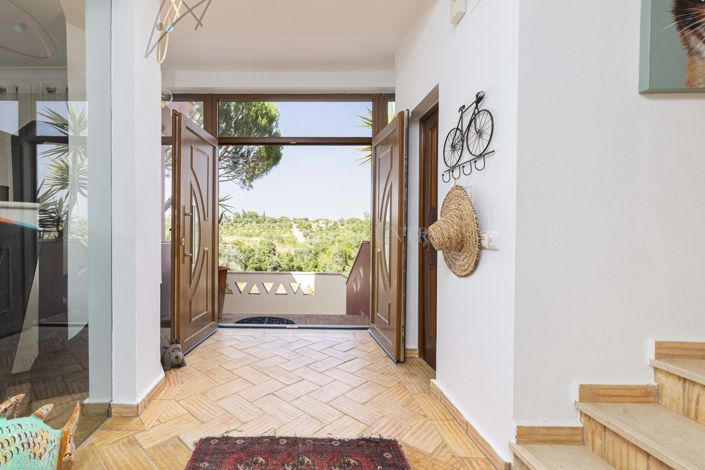 Image No.2-3 Bed Property for sale
