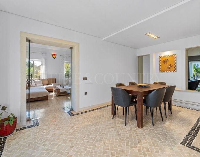 Image No.6-6 Bed Villa for sale