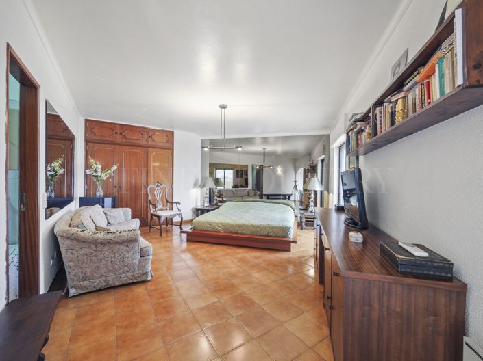 Image No.16-3 Bed Apartment for sale
