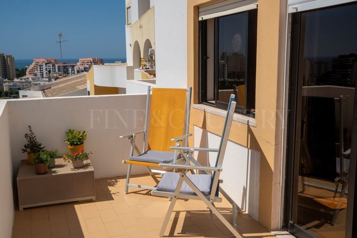 Image No.33-3 Bed Apartment for sale