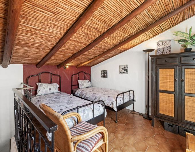 Image No.12-Villa de 7 chambres à vendre à Estói